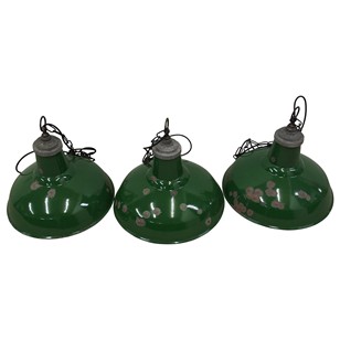 Set of 3 Enamel Industrial Lights